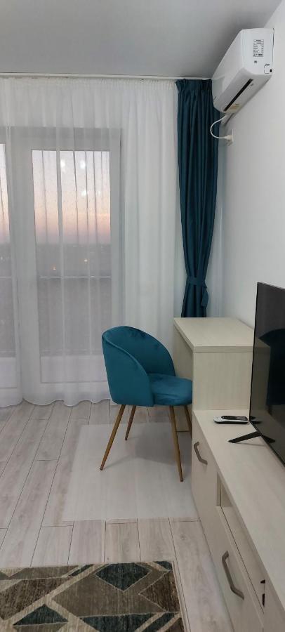 Peace House Appartement Oradea Buitenkant foto