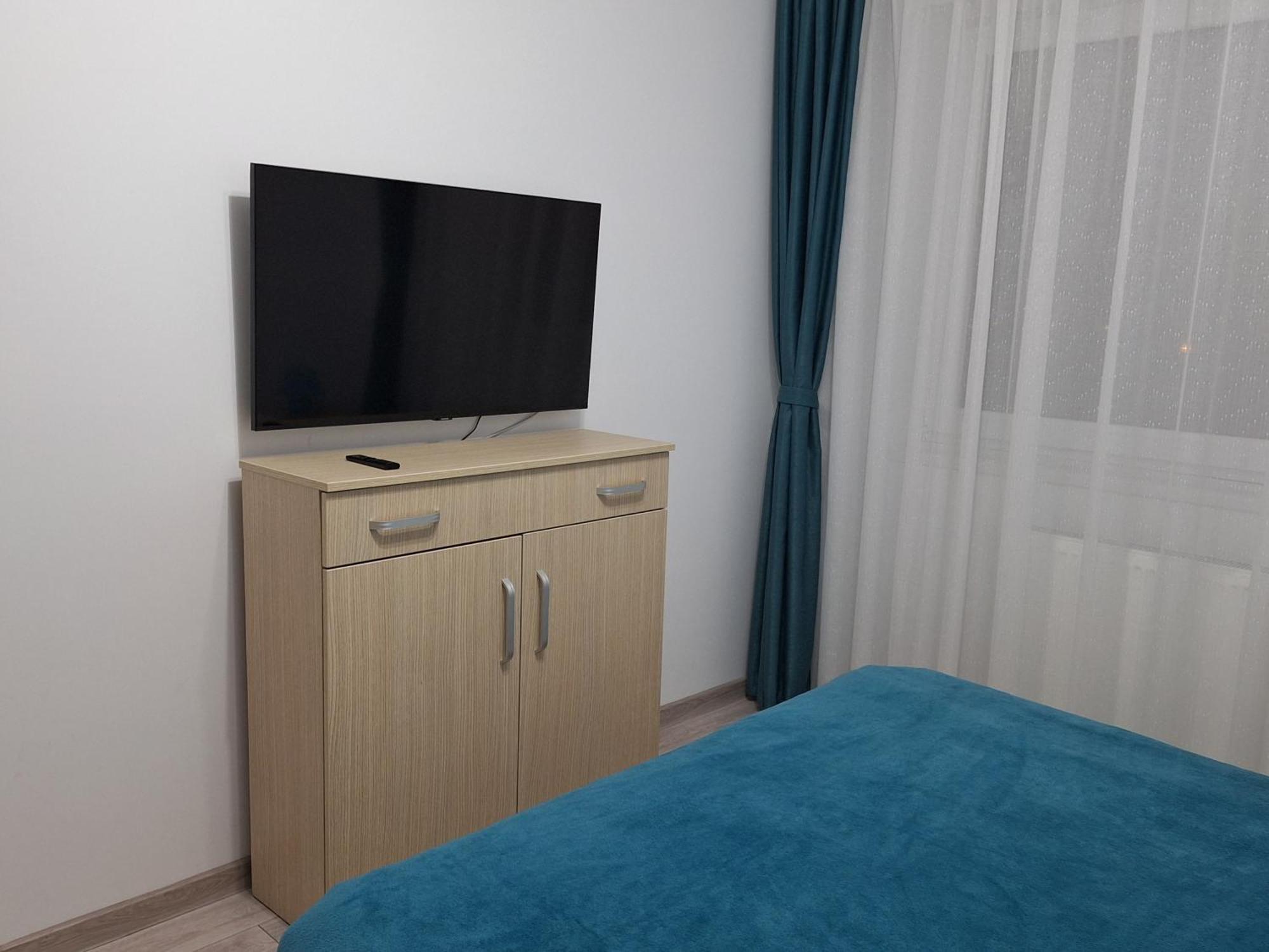 Peace House Appartement Oradea Buitenkant foto